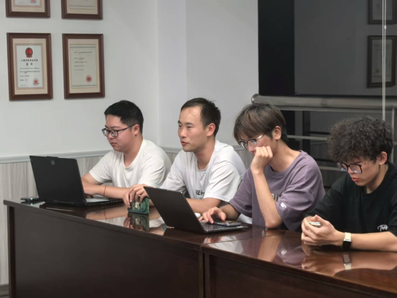 1758283037518242.jpg 11f39c5648be17cd6c174199404d8009_resized.jpg