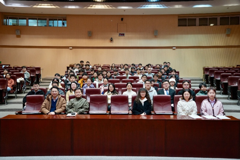 1774851594198147.jpg 封面1_resized.jpg