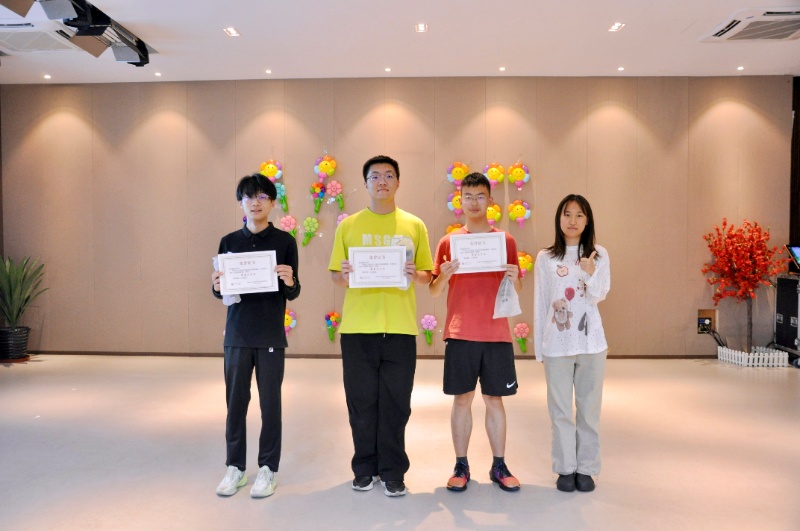 图三 特色奖项颁奖_resized.jpg