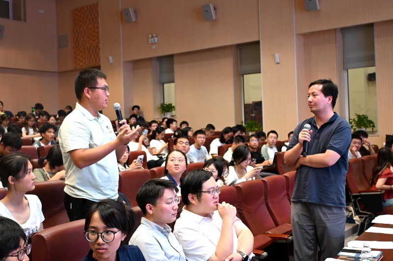 图7 赛事答疑_resized.jpg